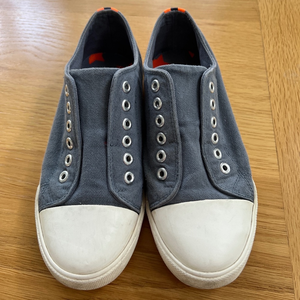 Boden Kids Laceless Canvas Slip On Sneakers Shoe Blue/Gray Color, Size 35